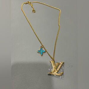 brand new men’s LV chain